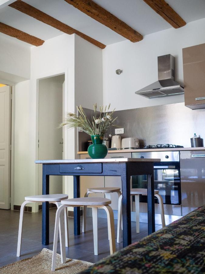 La Madeleine Arles Apartment Bagian luar foto